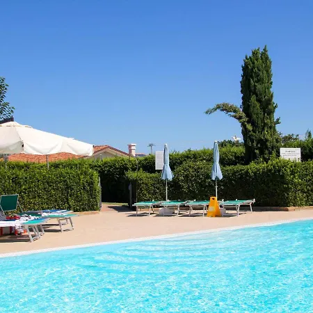 Locazione Turistica Ginestra - Fnm200 Apartment *