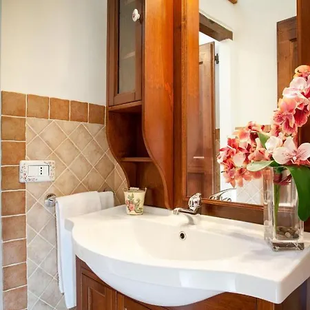 Locazione Turistica Ginestra - Fnm200 Apartment