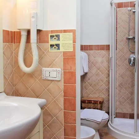 Apartment Locazione Turistica Ginestra - Fnm200 *